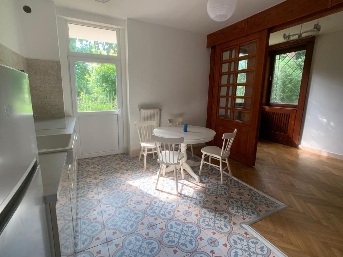 Cosy Apartman In Green Buda Βουδαπέστη Εξωτερικό φωτογραφία